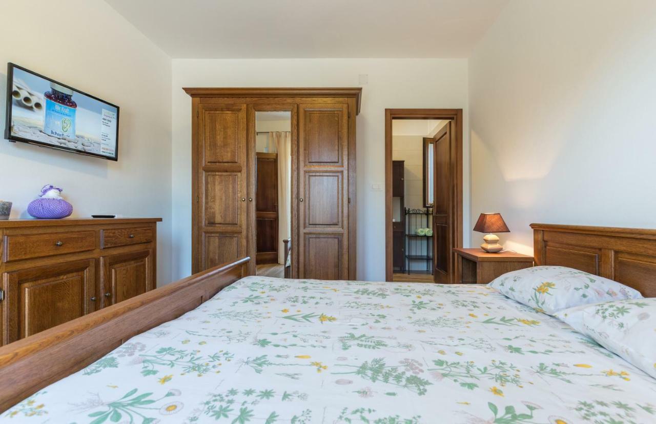 Vila Elida Pazin Extérieur photo