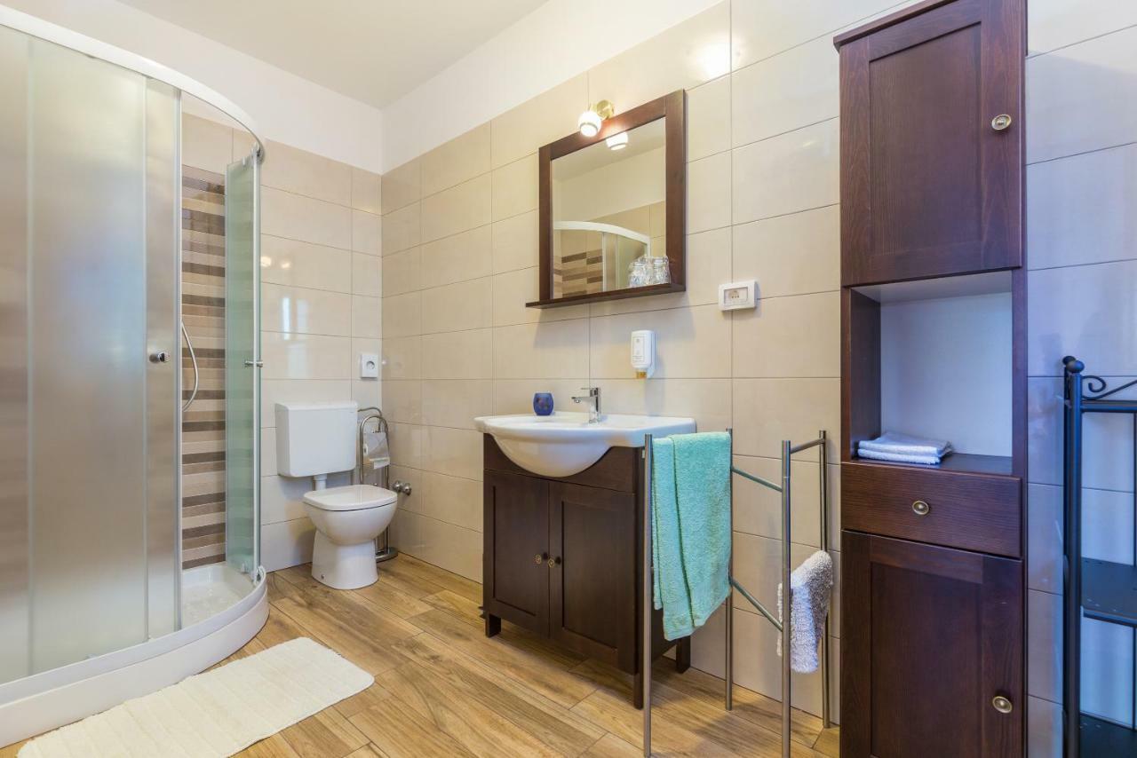 Vila Elida Pazin Extérieur photo