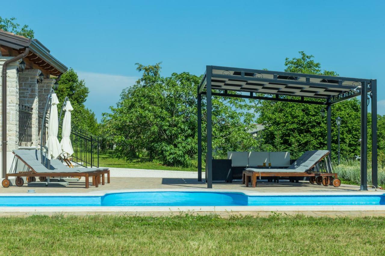 Vila Elida Pazin Extérieur photo