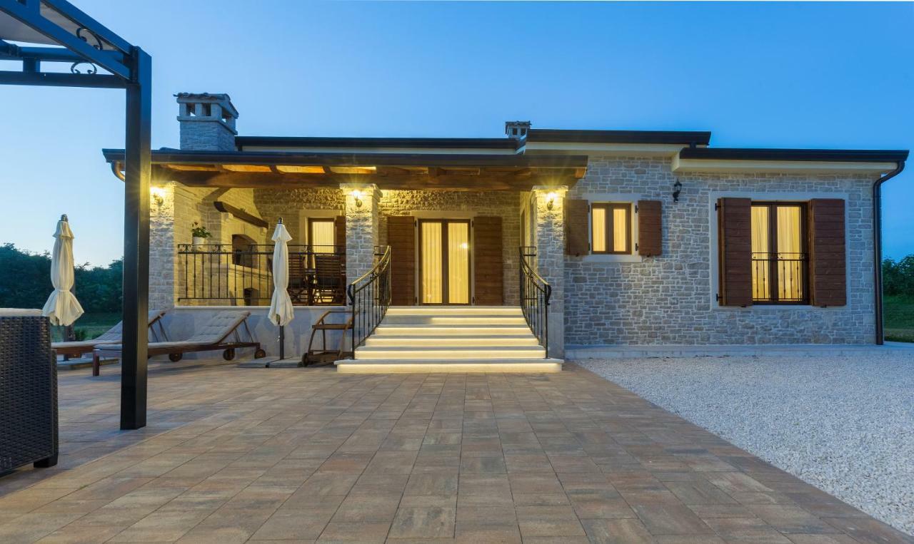 Vila Elida Pazin Extérieur photo