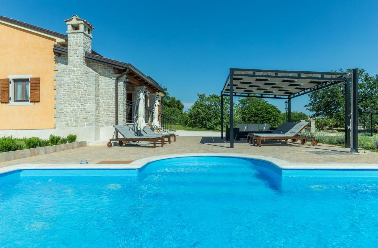Vila Elida Pazin Extérieur photo